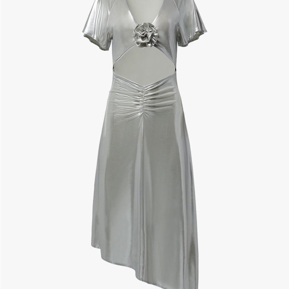 WeWoreWhat Silver Liquid Foil‎ Asymmetrical Cutout Dress Rosette Midi WWD80-01 M